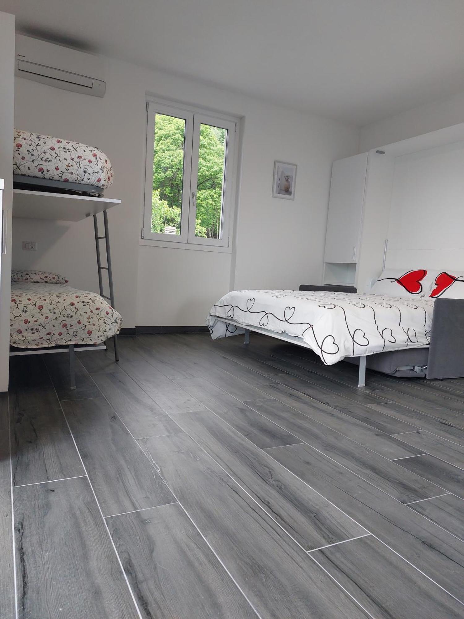Pianello Del Lario Agriturismo Piccolo Paradiso מראה חיצוני תמונה