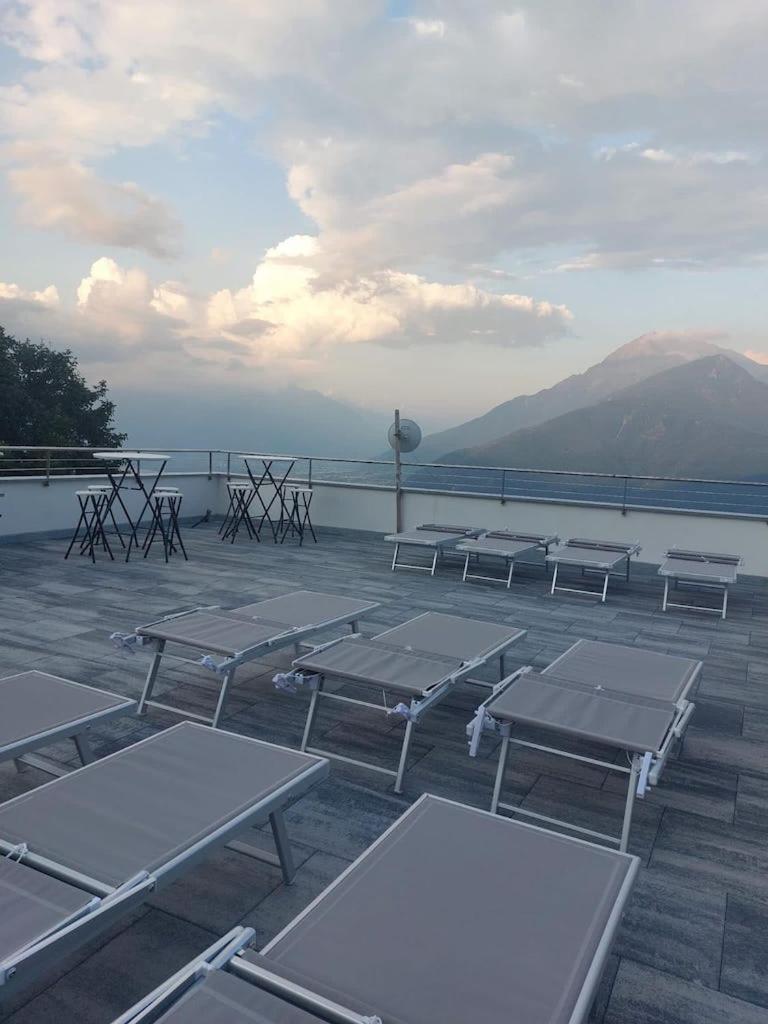 Pianello Del Lario Agriturismo Piccolo Paradiso מראה חיצוני תמונה