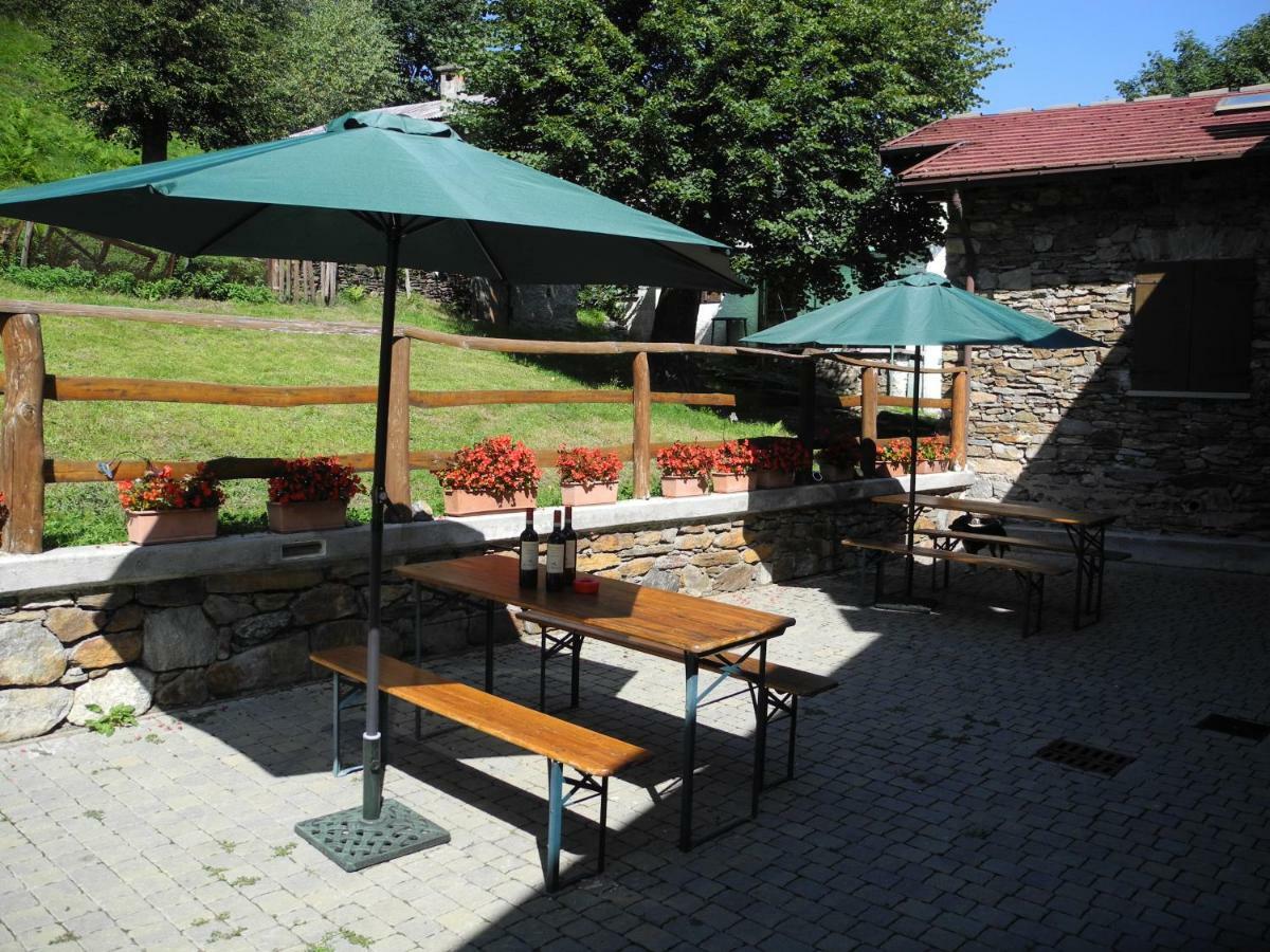 Pianello Del Lario Agriturismo Piccolo Paradiso מראה חיצוני תמונה