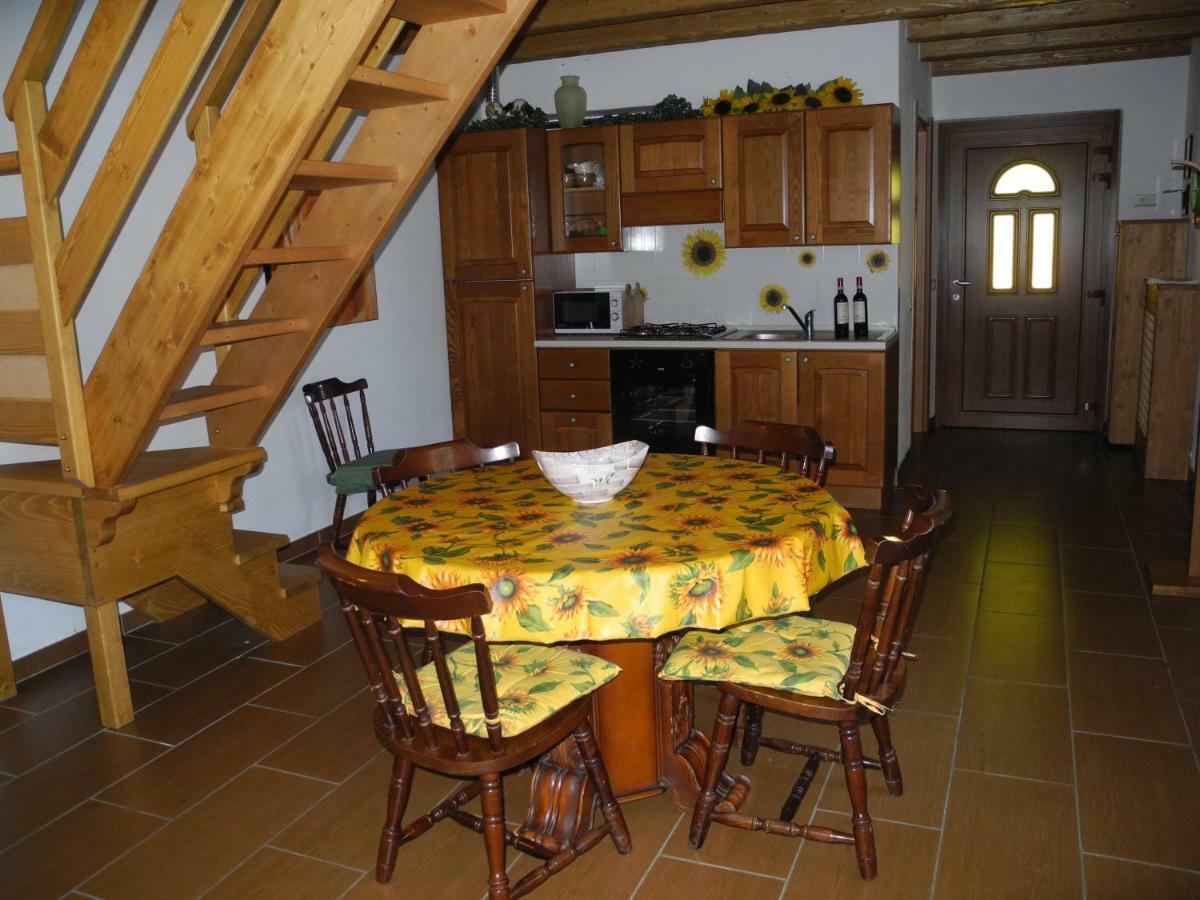 Pianello Del Lario Agriturismo Piccolo Paradiso מראה חיצוני תמונה